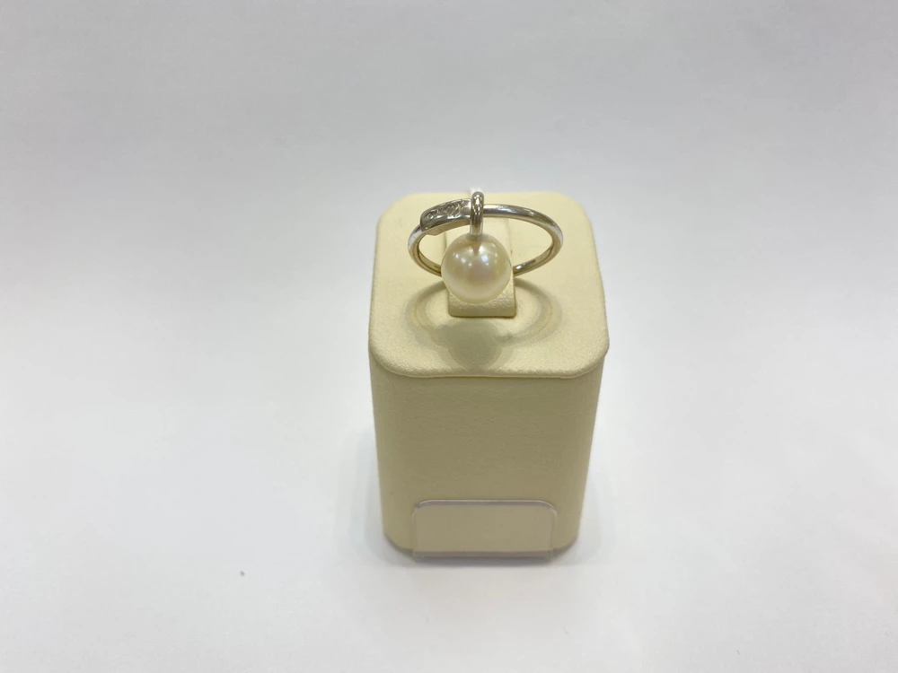 Кольцо с культивированным жемчугом из белого золота 585 пробы 1