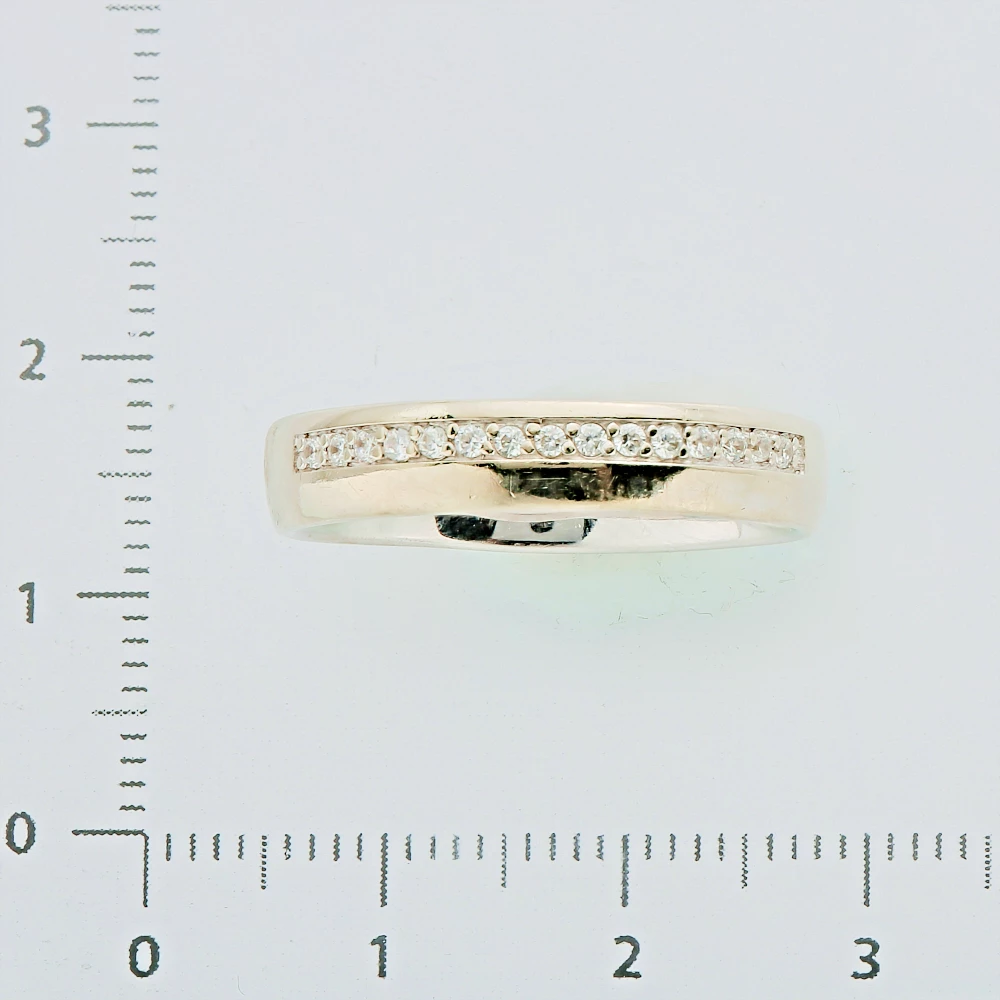Кольцо обручальное с фианитом из белого золота 585 пробы 2