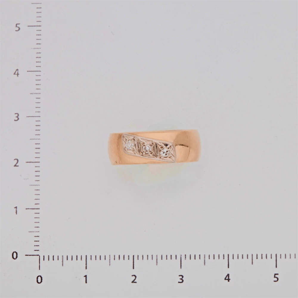 Кольцо обручальное с бриллиантом из красного золота 750 пробы 2