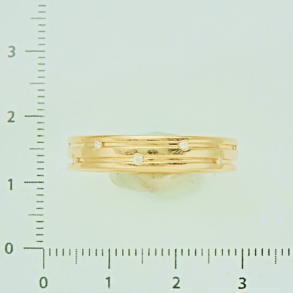 Кольцо обручальное с бриллиантом из желтого золота 585 пробы 2