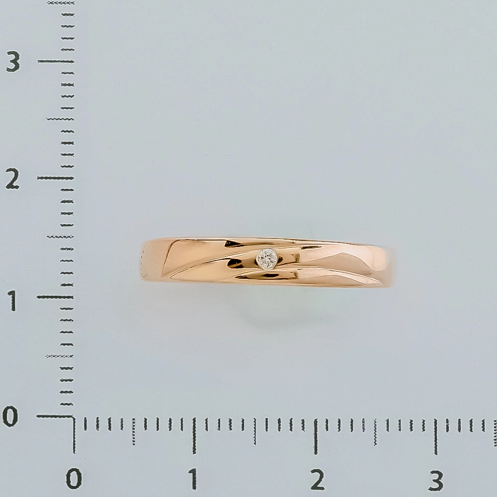 Кольцо обручальное с бриллиантом из красного золота 585 пробы 2