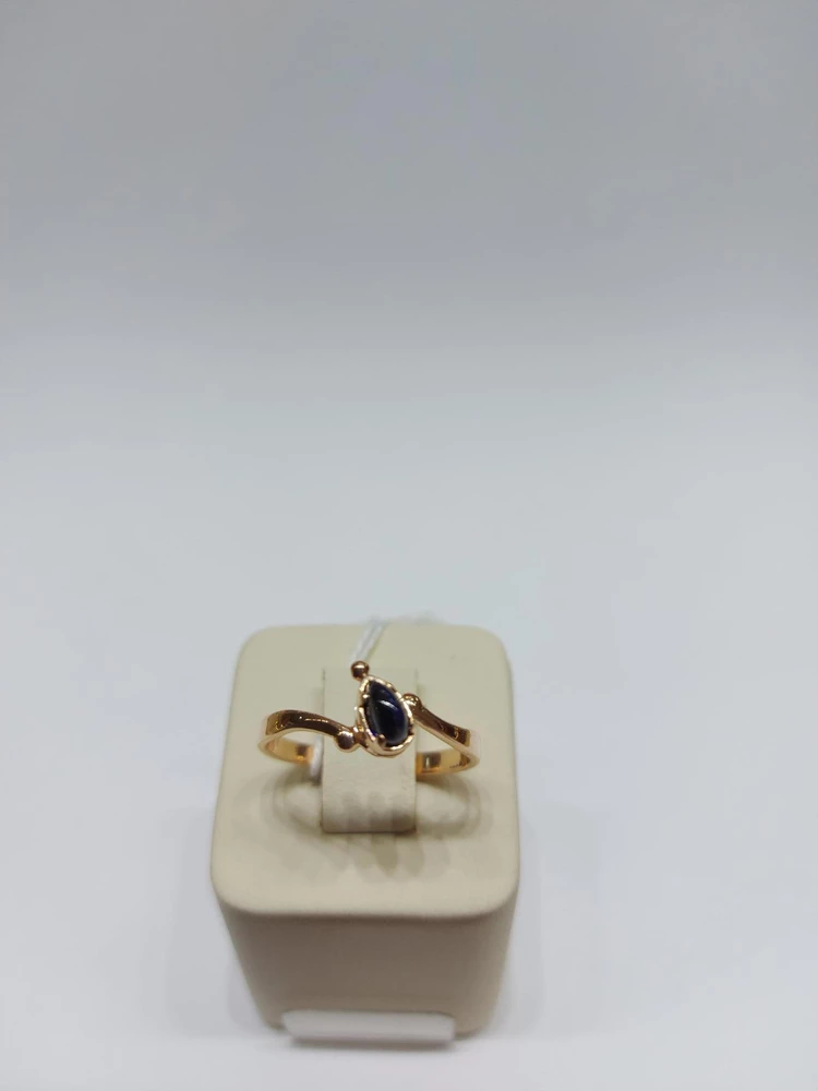 Кольцо с сапфиром синтетическим из красного золота 585 пробы 1