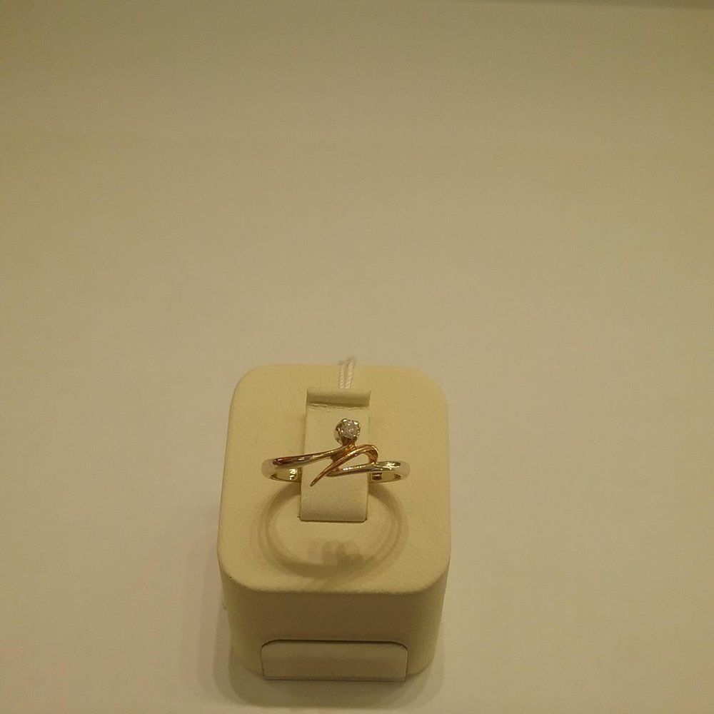 

Золотое кольцо 585 пробы