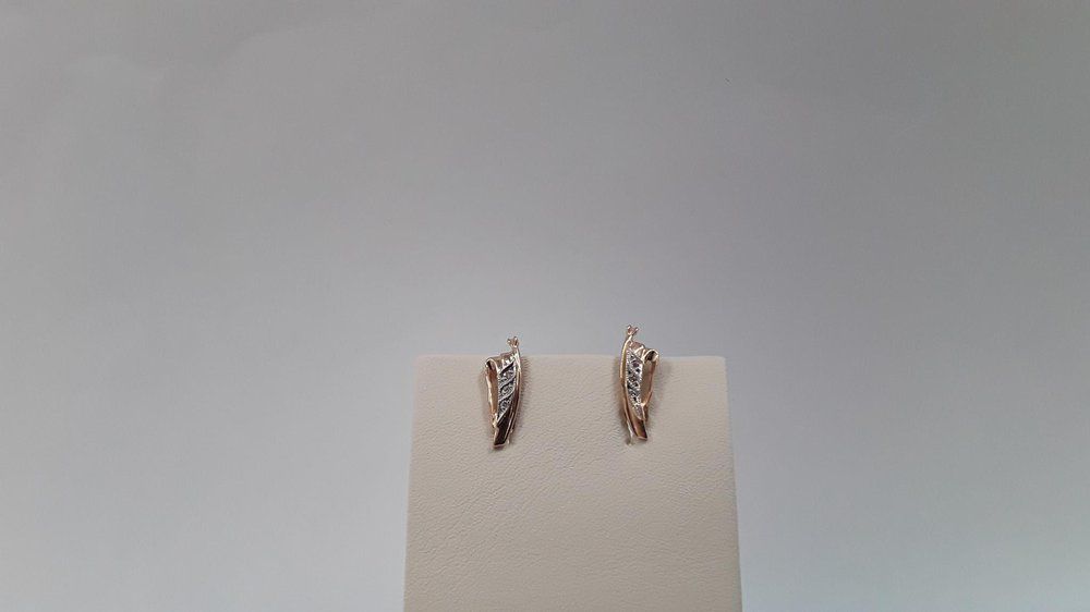 

Золотые серьги 585 пробы